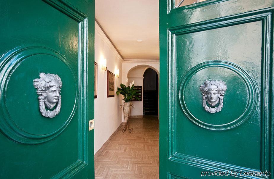 Residenza Canova Tadolini 4*