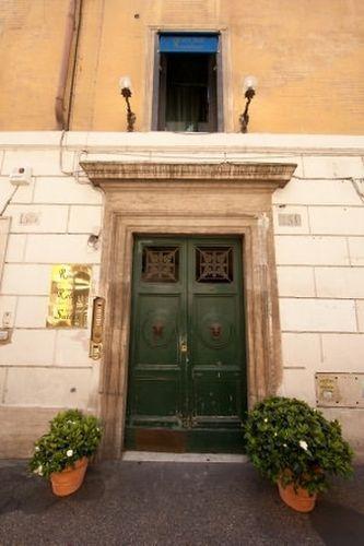 Residenza Canova Tadolini Affittacamere Roma