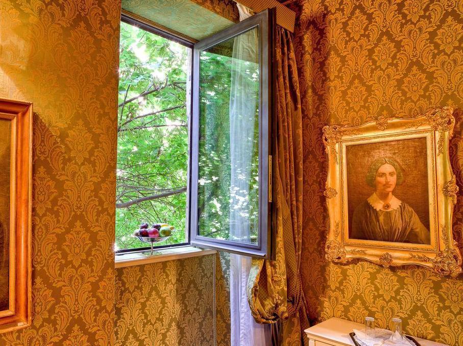 Residenza Canova Tadolini Affittacamere 4*