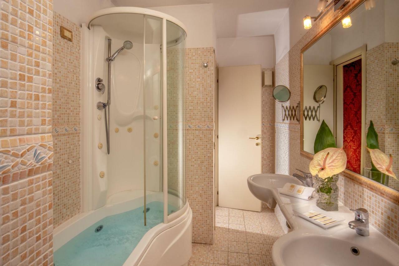 Residenza Canova Tadolini 4*