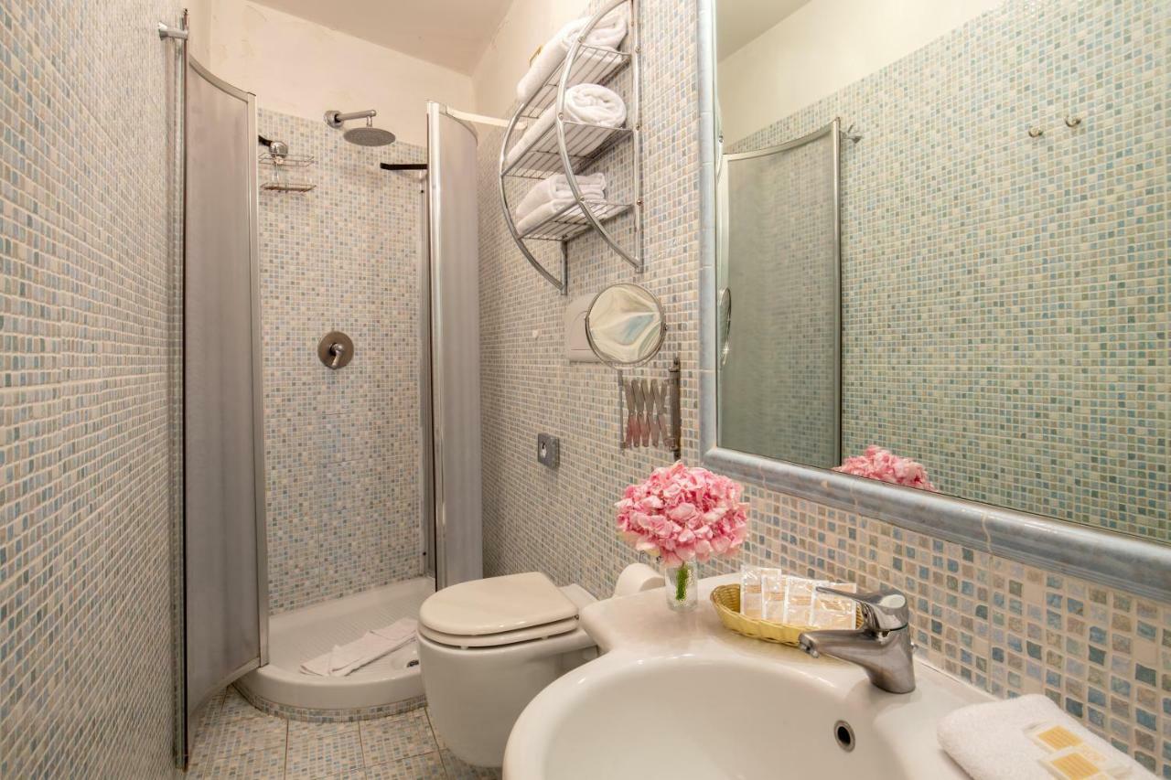 Residenza Canova Tadolini 4* Roma