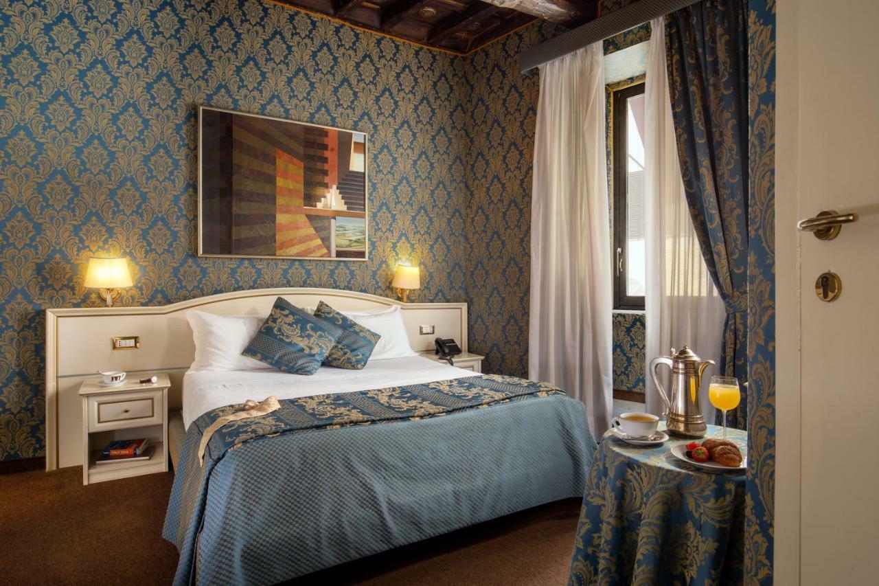 Residenza Canova Tadolini 4* Roma