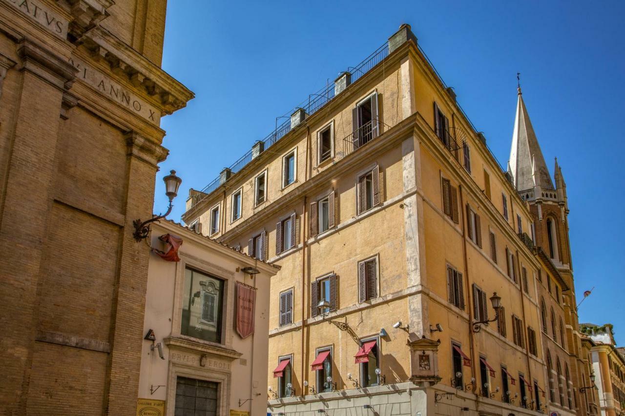 Affittacamere Residenza Canova Tadolini 4*