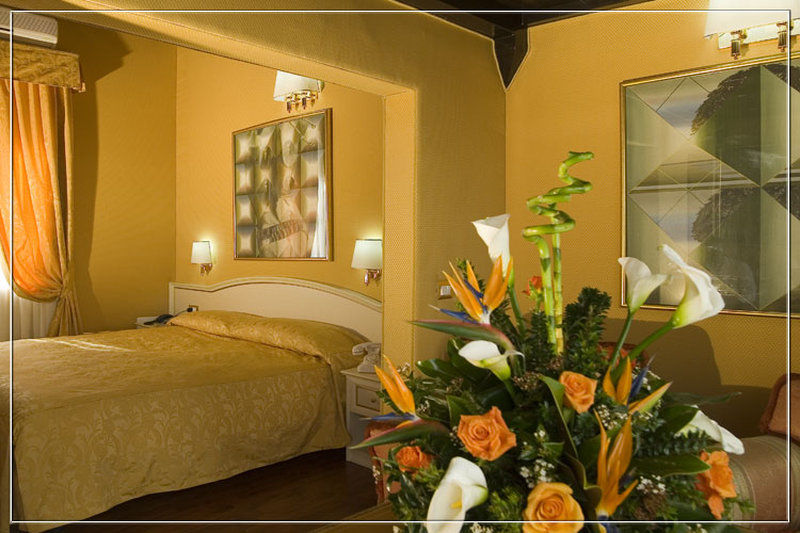 Residenza Canova Tadolini Luxury Rooms&suites