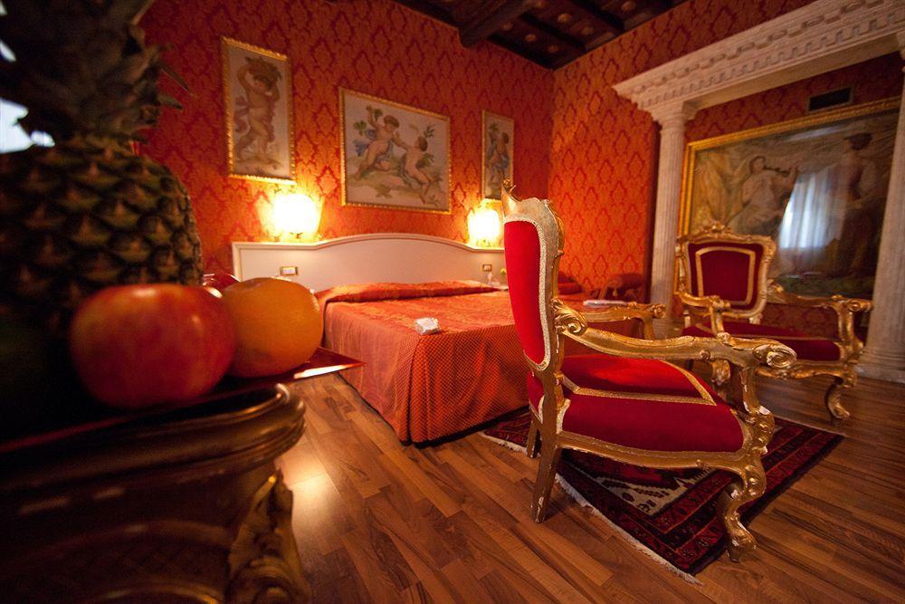 Pensión Residenza Canova Tadolini Luxury Rooms&suites Roma