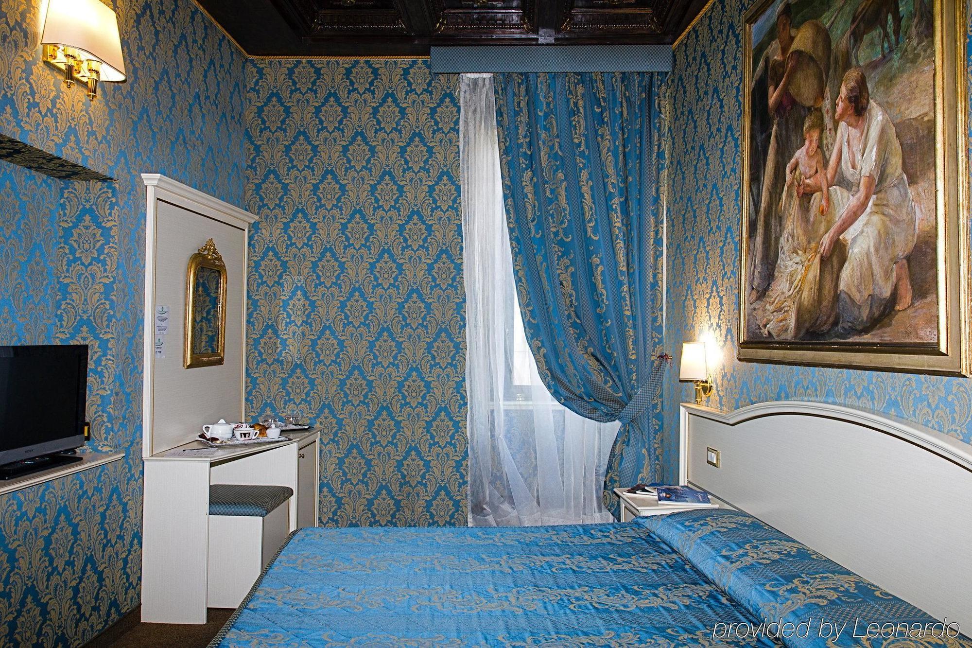 Residenza Canova Tadolini Luxury Rooms&suites 4* Roma