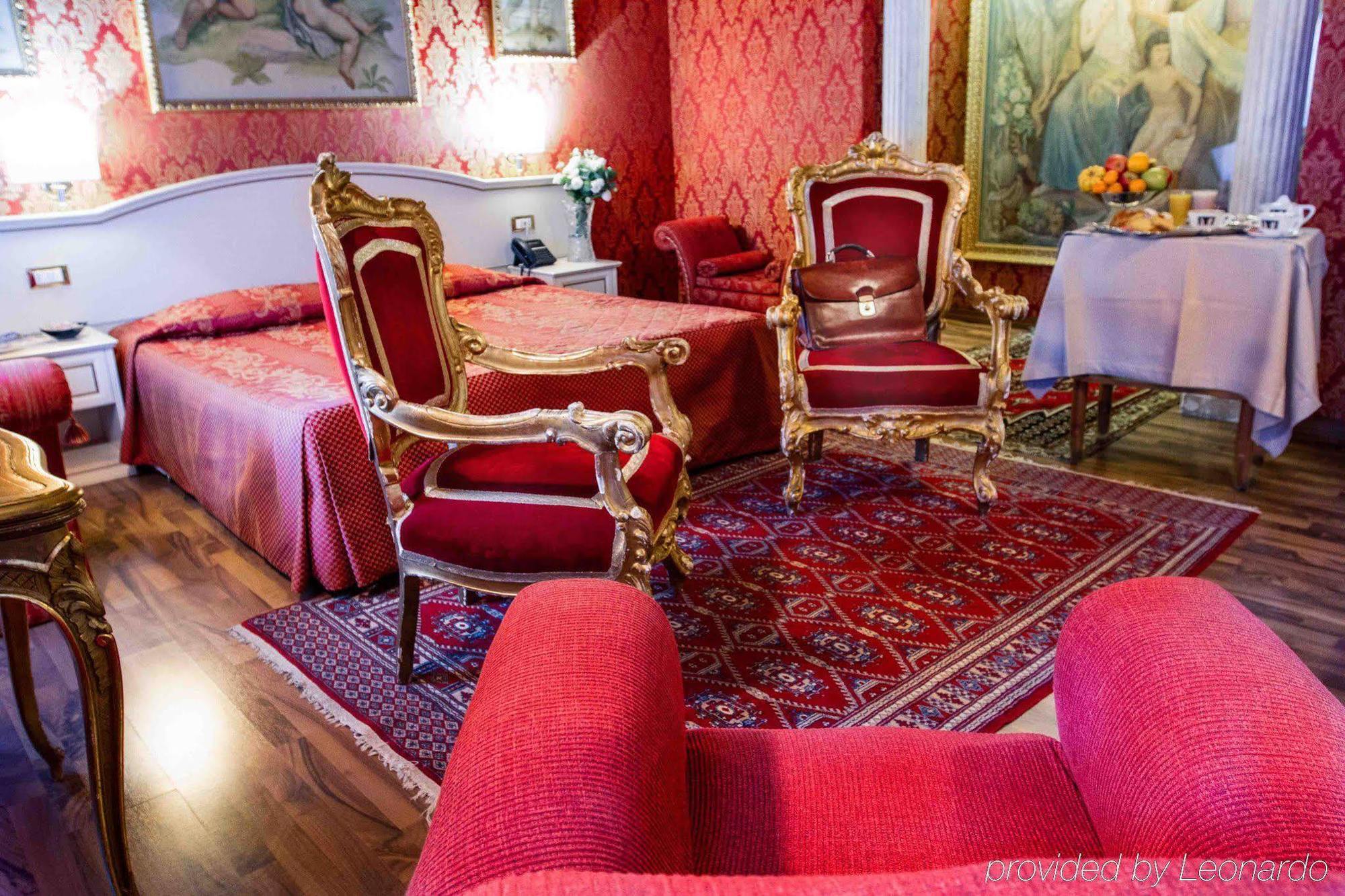 Residenza Canova Tadolini Luxury Rooms&suites Pensión Roma