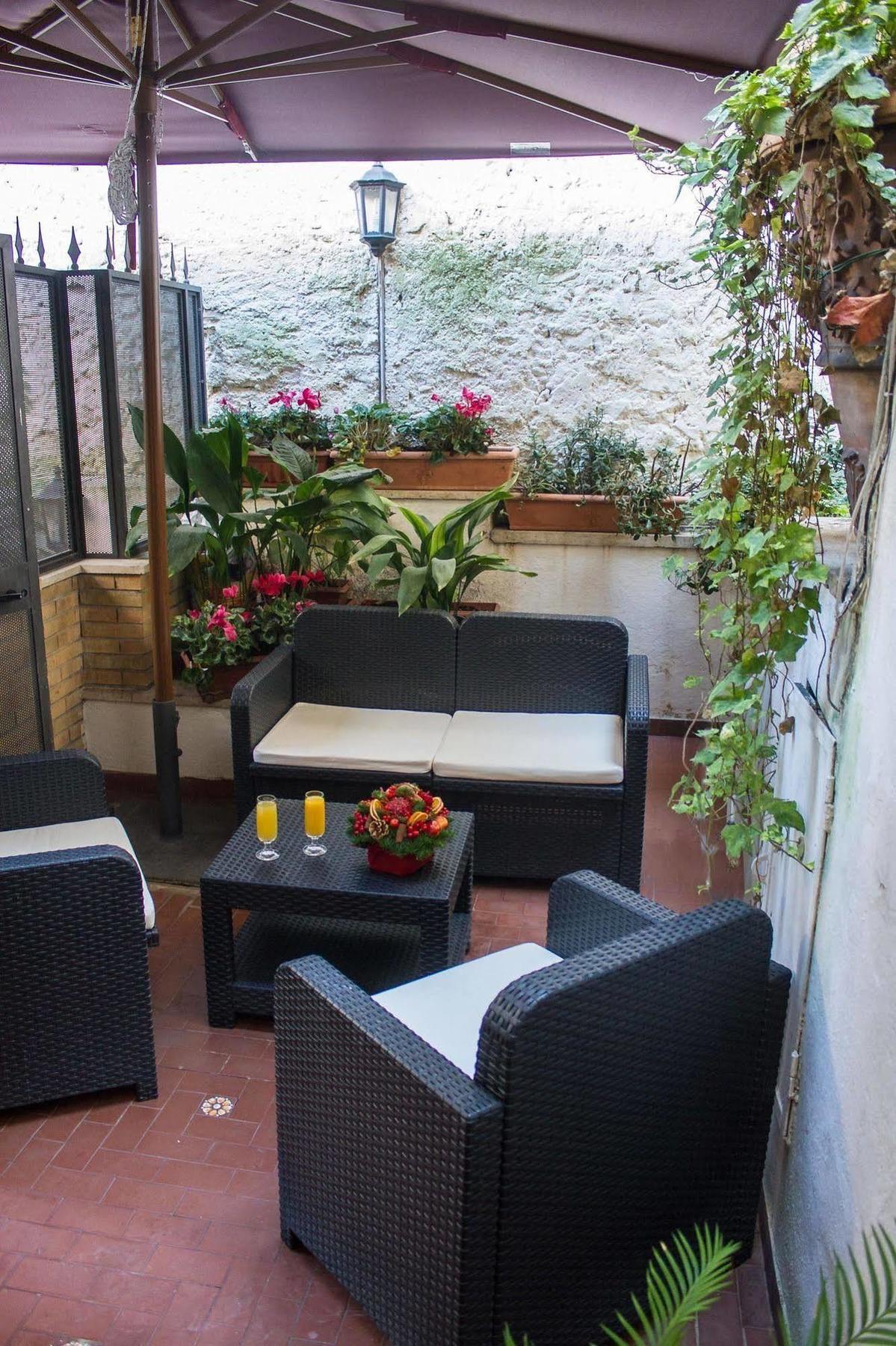 Residenza Canova Tadolini Luxury Rooms&suites Roma