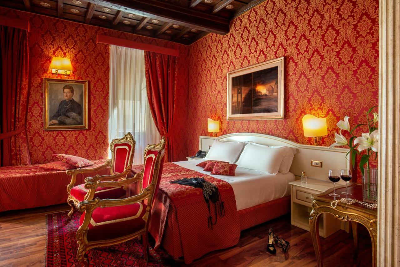 Residenza Canova Tadolini Luxury Rooms&suites Roma